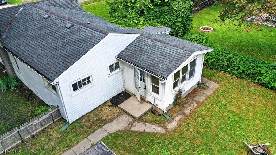 1411 Easton Avenue, Madison, OH 44057 - #3
