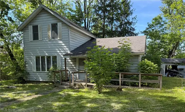 116 5th Avenue, Chardon, OH 44024