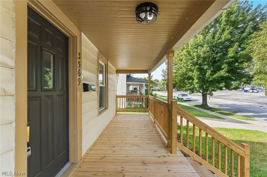3569 W 136th Street, Cleveland, OH 44111 - #3