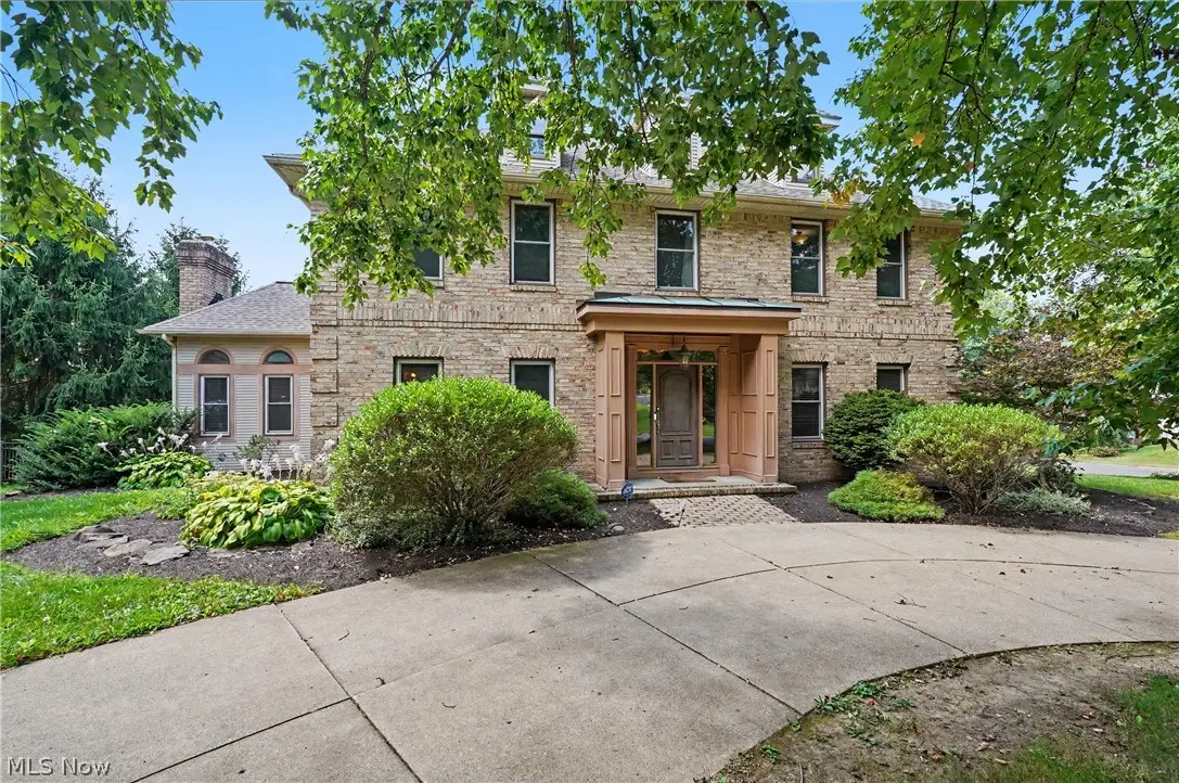 5671 Brownstone Nw Circle, Canton, OH 44718 - #1