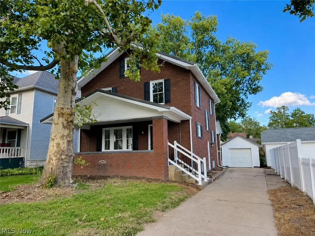 909 N Walnut Street, Dover, OH 44622 - #1