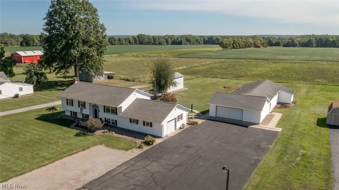 3766 Youngstown Kingsville Road, Cortland, OH 44410 - #1