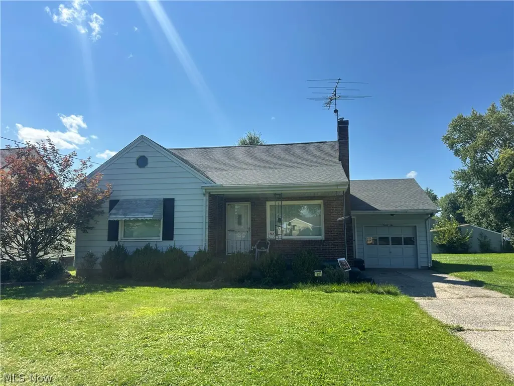 92 Camvet Drive, Campbell, OH 44405 - #1