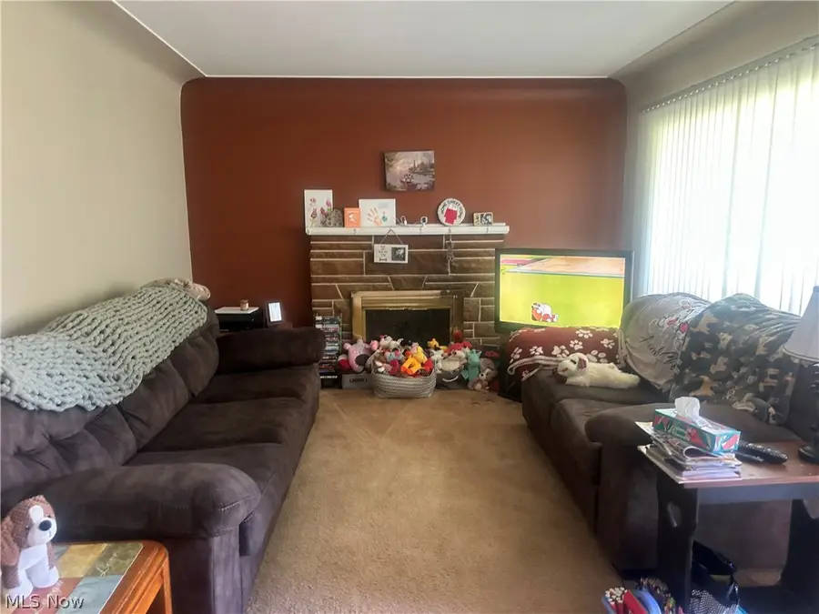 92 Camvet Drive, Campbell, OH 44405 - #2