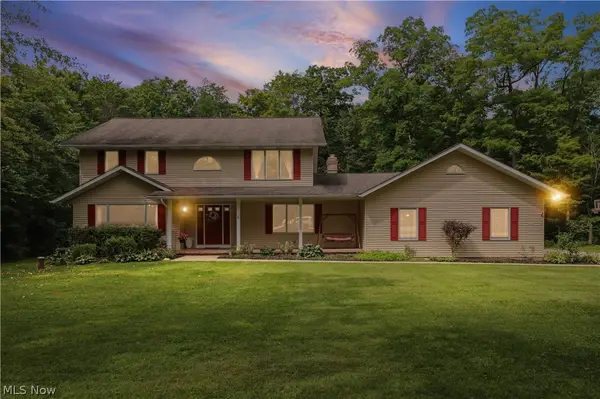 8212 Timber Trail, Chagrin Falls, OH 44023
