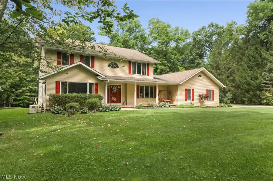 8212 Timber Trail, Chagrin Falls, OH 44023 - #2