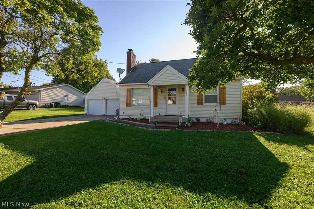 2380 Perry Sw Drive, Canton, OH 44706 - #1