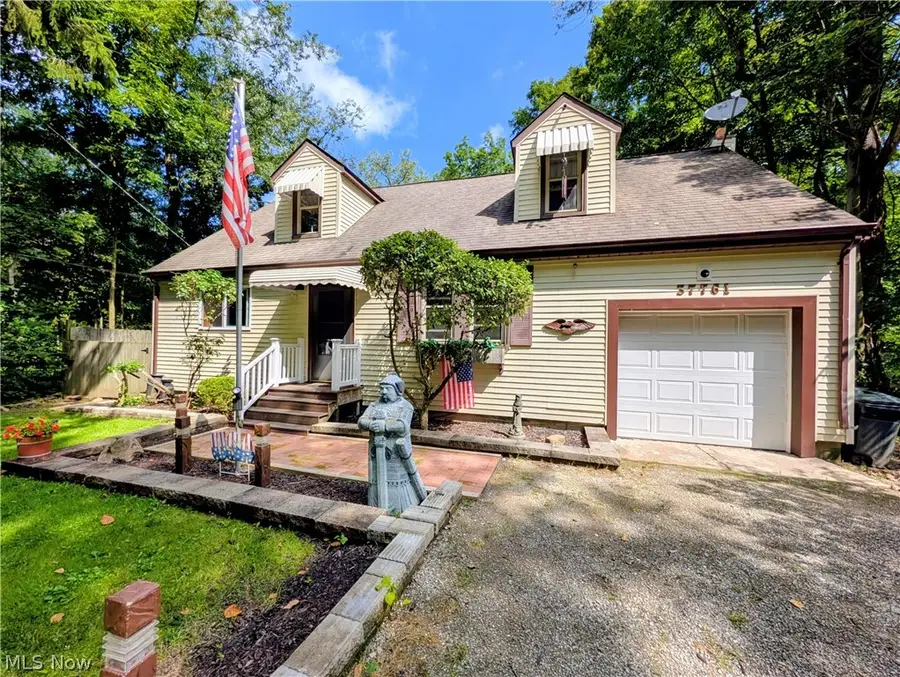 37761 Milann Drive, Willoughby Hills, OH 44094 - #2