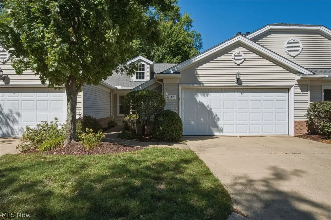 37 Community Drive, Avon Lake, OH 44012 - #1