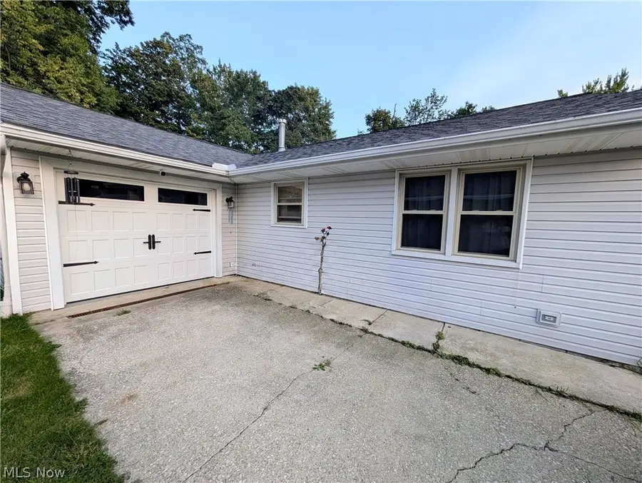 4885 Robinwood Drive, Mentor, OH 44060 - #3