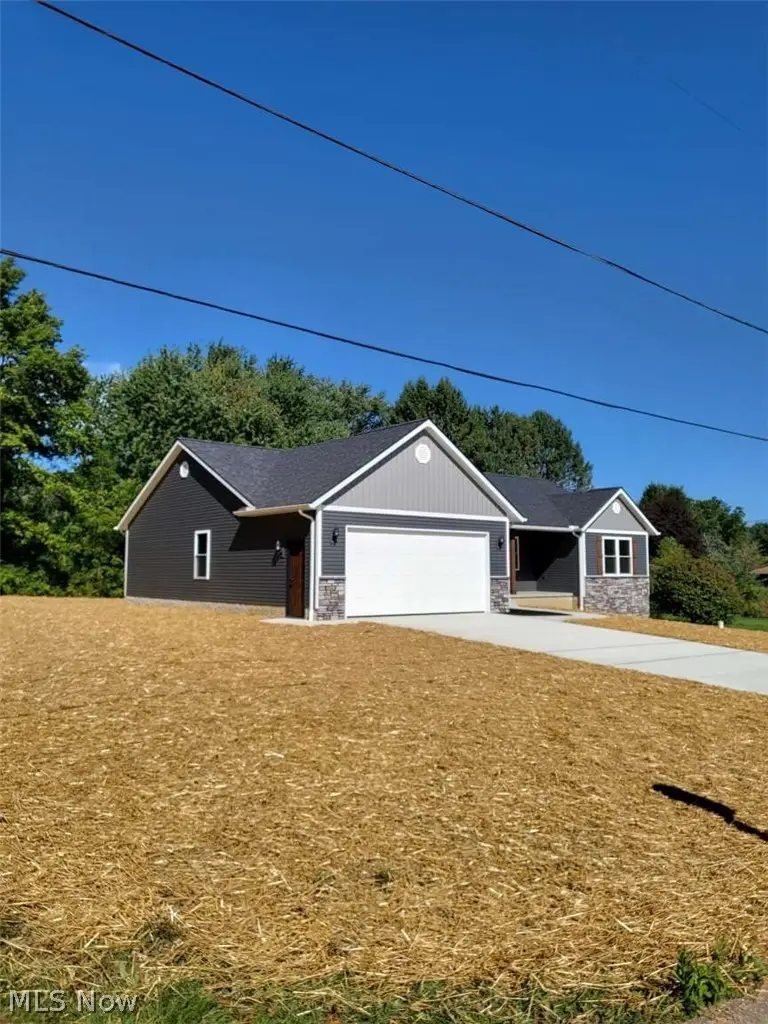 1175 Cyril Sw Avenue, Massillon, OH 44647 - #2
