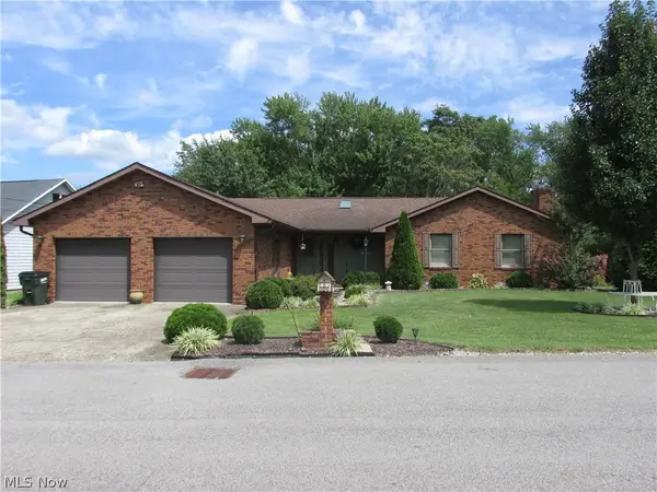 125 Bryan Dr., St Marys, WV 26170