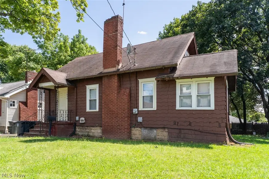 1056 Georgia Avenue, Akron, OH 44306 - #2