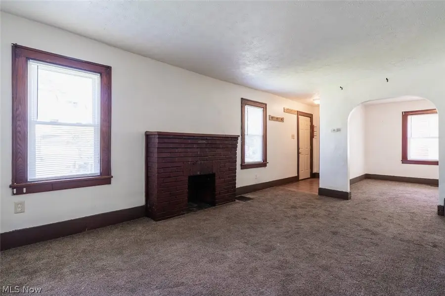1056 Georgia Avenue, Akron, OH 44306 - #3