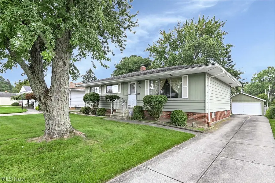 7704 Howard Street, Parma, OH 44134 - #3