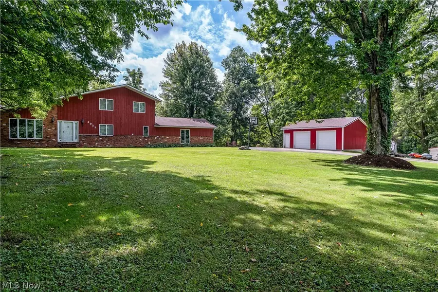 4922 S Ridge E Road, Geneva, OH 44041 - #2