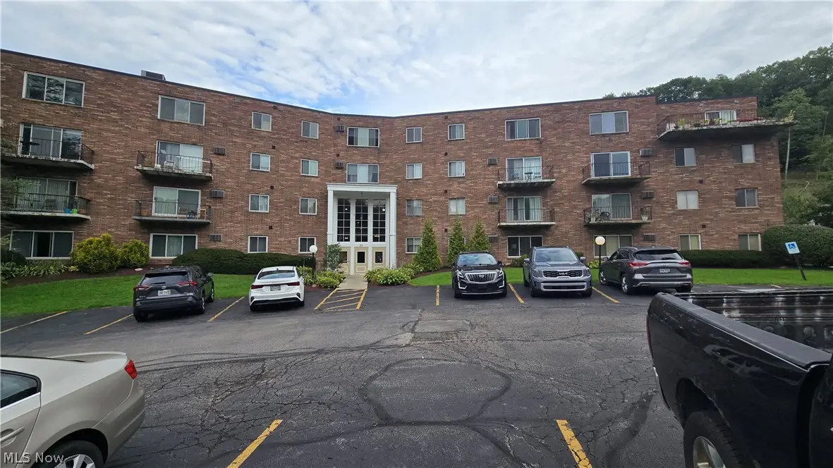315 Solon Road #202, Chagrin Falls, OH 44022 - #1