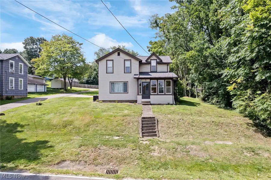 247 Milan N Street, Canal Fulton, OH 44614 - #3
