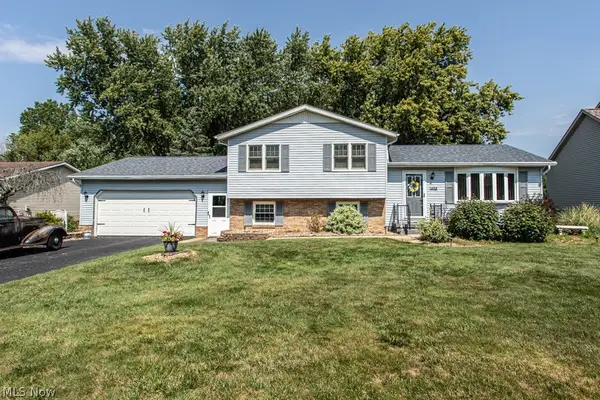 1458 Pepperwood Drive, Niles, OH 44446
