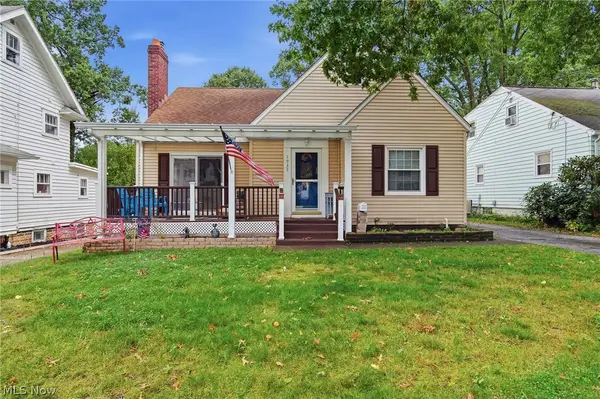 1933 9th Street, Cuyahoga Falls, OH 44221