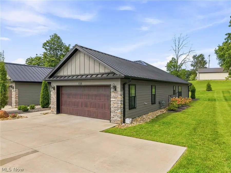 1017 Sycamore Lane, Millersburg, OH 44654 - #3