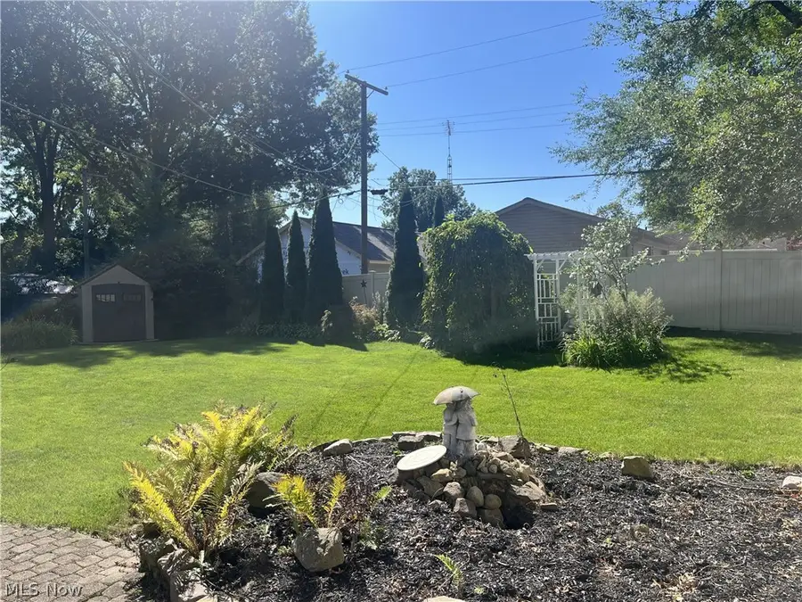 1000 Kingsway Street, Alliance, OH 44601 - #3