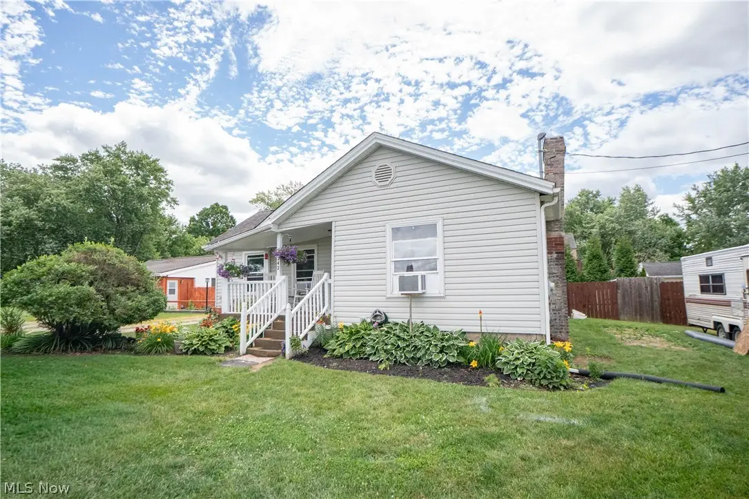 8242-8244 Navarre Sw Road, Massillon, OH 44646 - #1