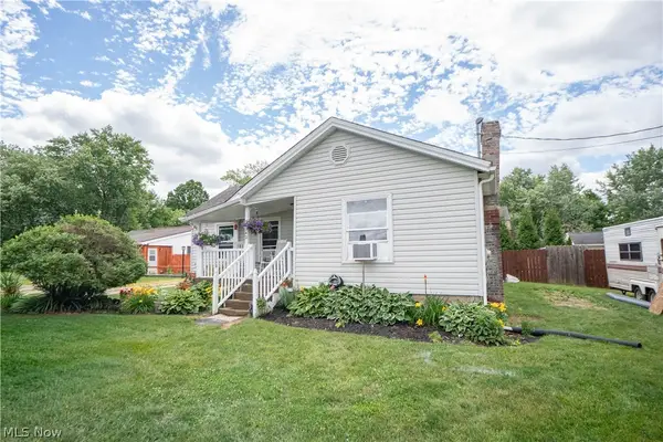 8242-8244 Navarre Sw Road, Massillon, OH 44646