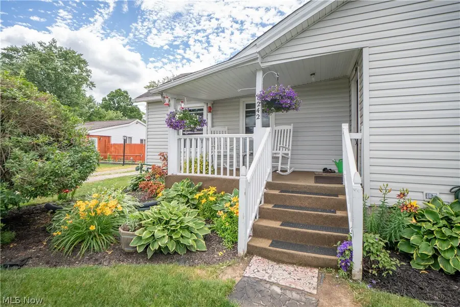 8242-8244 Navarre Sw Road, Massillon, OH 44646 - #3