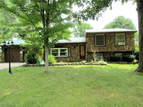 1921 Birch Trace Drive, Austintown, OH 44515