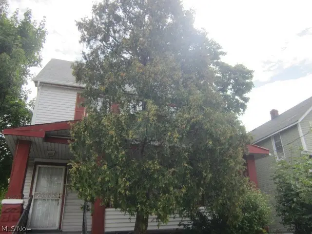 4207 E 146th Street, Cleveland, OH 44128 - #1