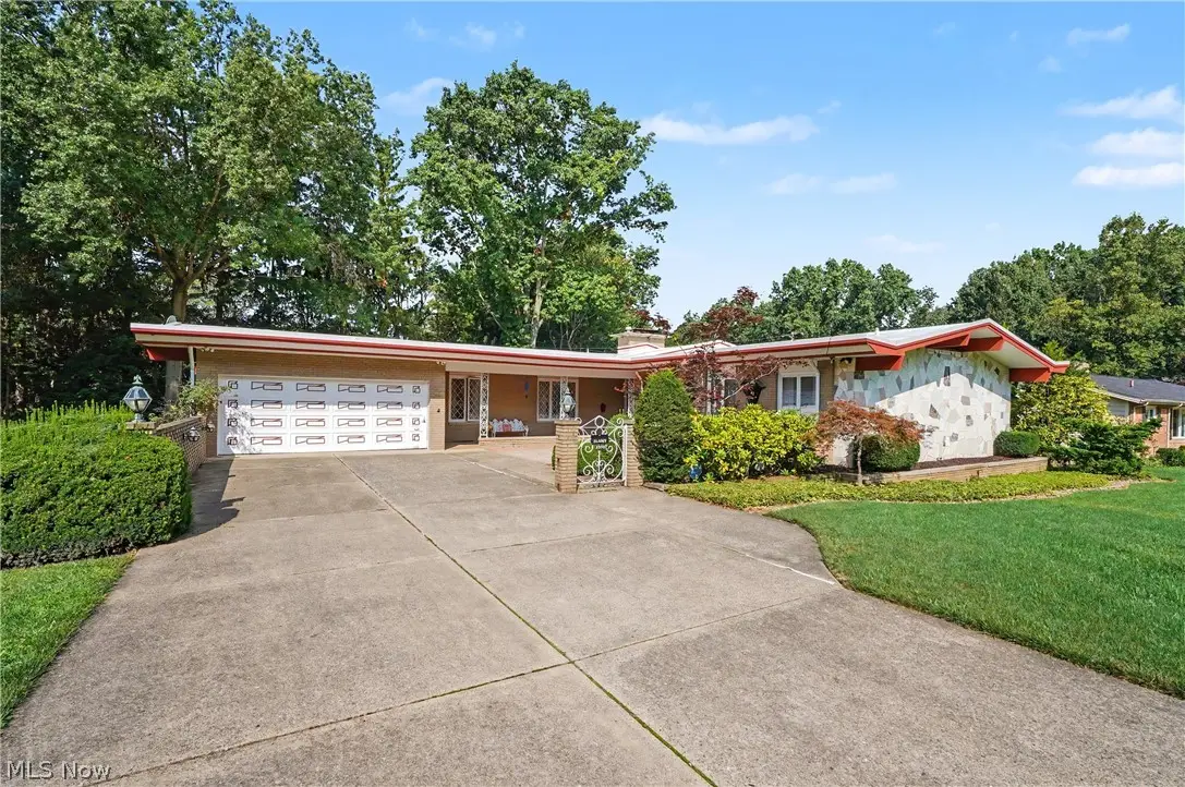 2990 Mccormick Road, Silver Lake, OH 44224 - #1
