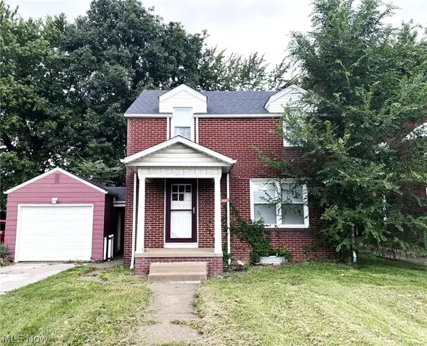 801 Spangler Ne Street, Canton, OH 44714