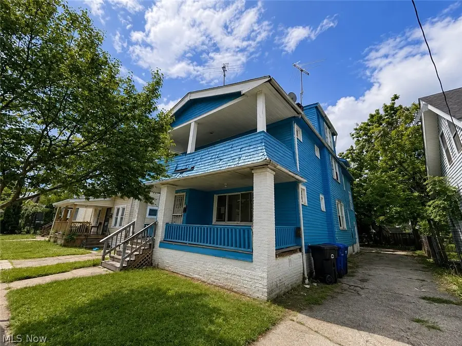 3698 E 143rd Street, Cleveland, OH 44120 - #2