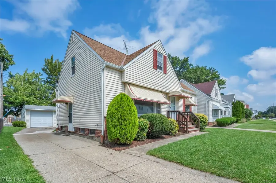 20301 Trebec Avenue, Euclid, OH 44119 - #2