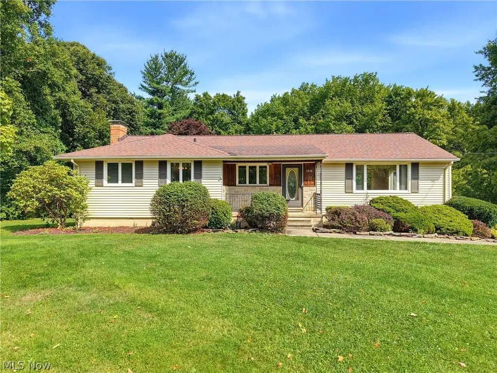 1373 Bell Road, Chagrin Falls, OH 44022 - #1