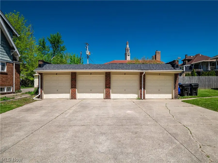 3254 West Boulevard, Cleveland, OH 44111 - #3