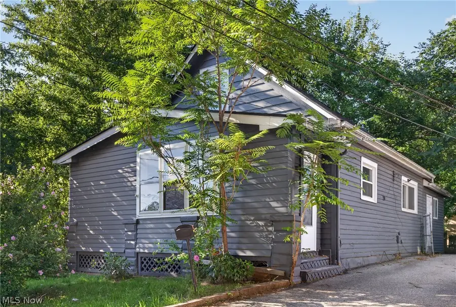7115 Park Avenue, Cleveland, OH 44105 - #2