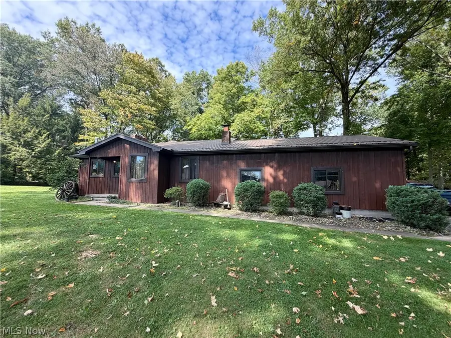 46528 Metz Road, Columbiana, OH 44408 - #2