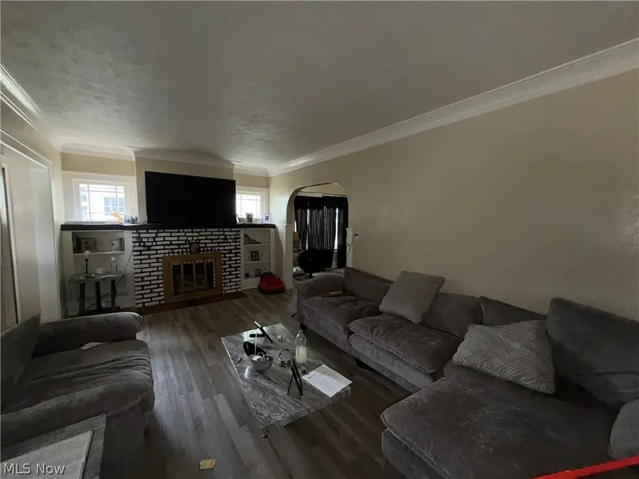3270 W 116th Street, Cleveland, OH 44111 - #2