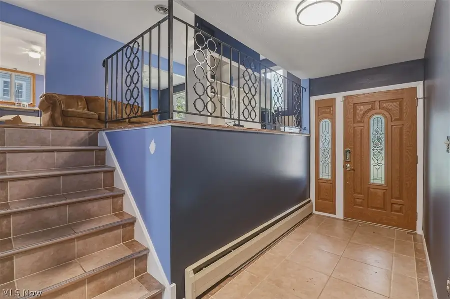 364 Wallace Drive, Berea, OH 44017 - #2