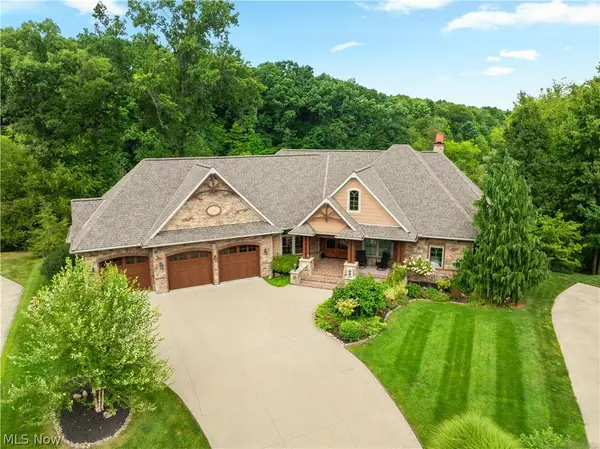 7995 Shady Stone Nw Street, Massillon, OH 44646
