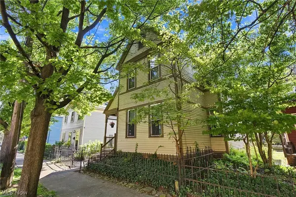 3109 Bridge Avenue, Cleveland, OH 44113