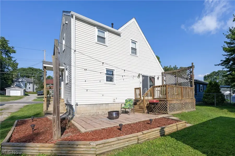 1019 Oak Street, Ashland, OH 44805 - #3