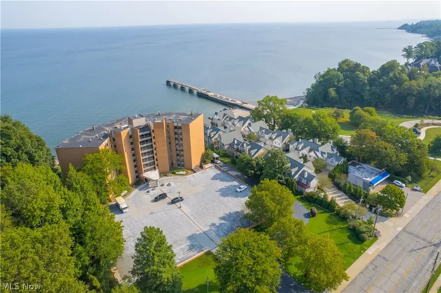 22500 Lake Road #406, Rocky River, OH 44116 - #2