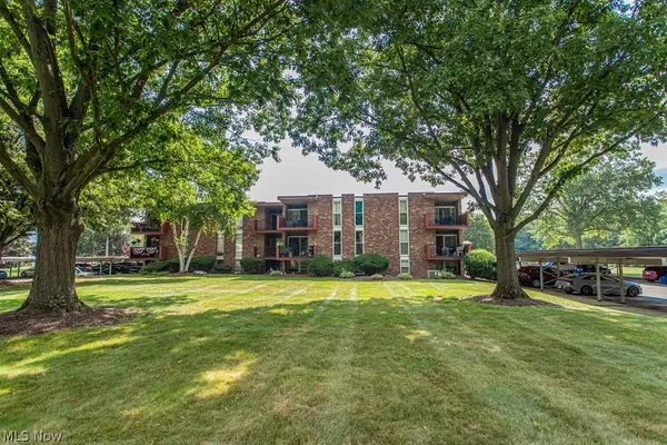 2540 North Ne Road #C12, Warren, OH 44483
