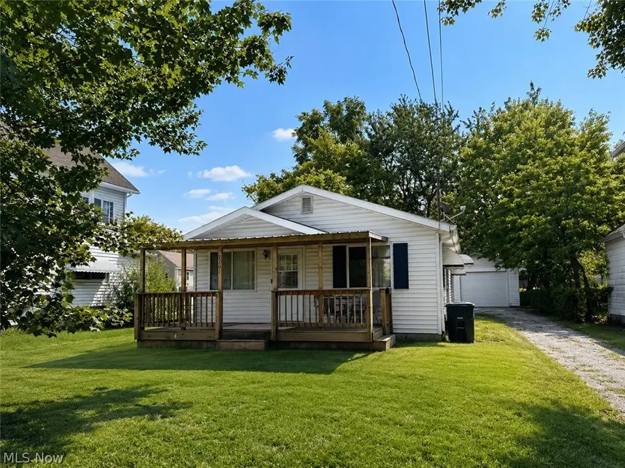 2261 7th Sw Street, Akron, OH 44314 - #2