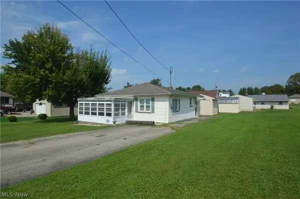 726 Penhale Avenue, Campbell, OH 44405