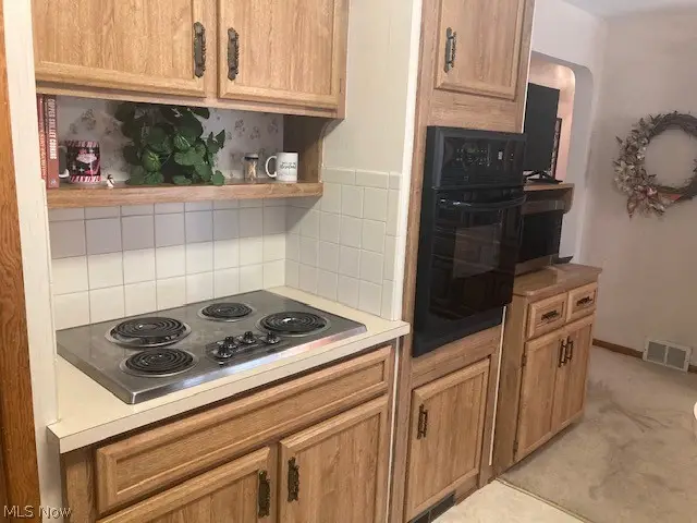 36889 Kinzel Road, Avon, OH 44011 - #2