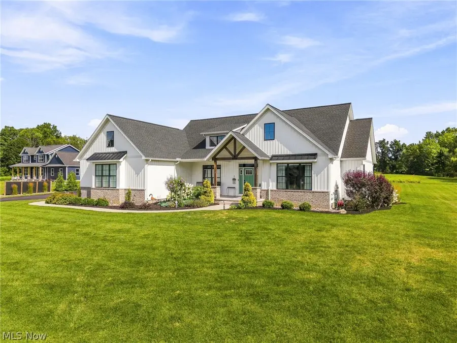 421 Pontius Road, Mogadore, OH 44260 - #2